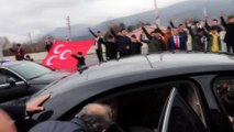 MHP Genel Başkanı Bahçeli, Mengen'de vatandaşları selamladı - BOLU