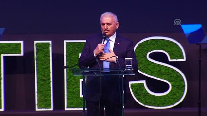 Binali Yıldırım: İnternette hız berekettir. Toplu olarak insanların bulunduğu mekanlarda interneti bedava yapacağız - İSTANBUL
