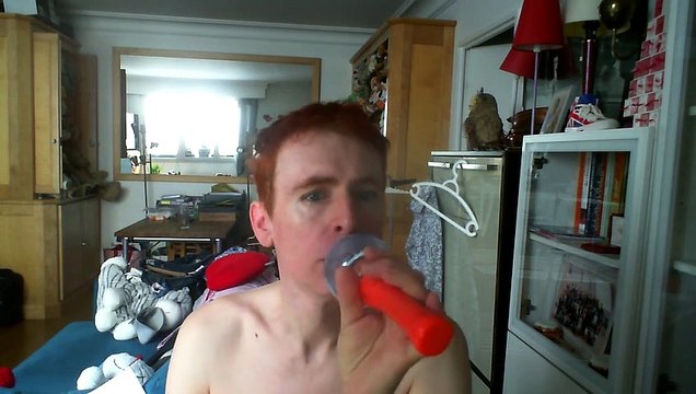 Wiwi égratigne rain or shine des Young Fathers