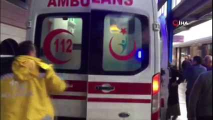 Temizlik yapmak için çıktığı iskeleden düşen işçi ağır yaralandı