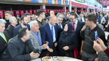 İçişleri Bakanı Süleyman Soylu, Bursa'da iş dünyası ve STK temsilcileriyle kahvaltıda bir araya geldi