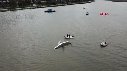 İstanbul- Haliç'te Yelkenli Battı 3
