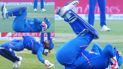 India Vs Australia 5th ODI: Rishabh Pant leaves fans in stunned with his stunt | वनइंडिया हिंदी