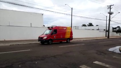 Idoso fratura a perna ao cair no Terminal Leste