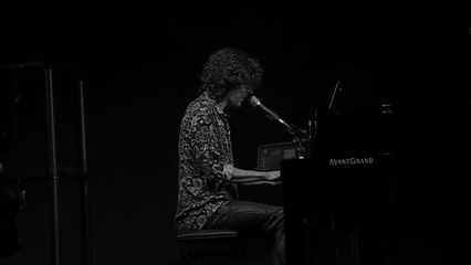 MUSICAitaliana -Umbria - Assisi - ERMAL META & GNUQUARTET al Teatro Lyrick