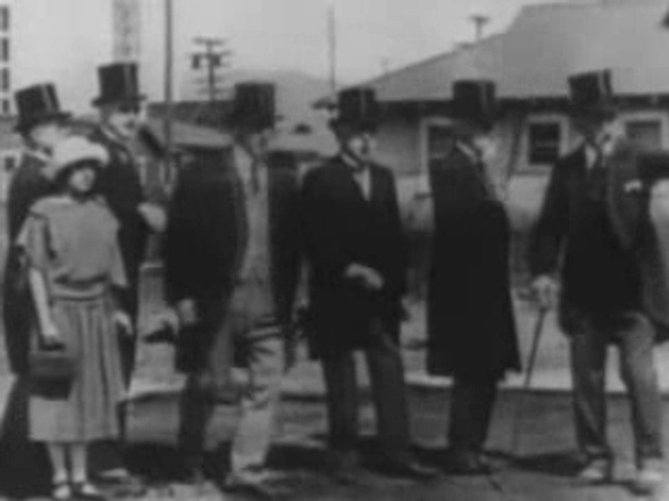 1923 Hot Air Balloon Adventure Film w/ Buster Keaton