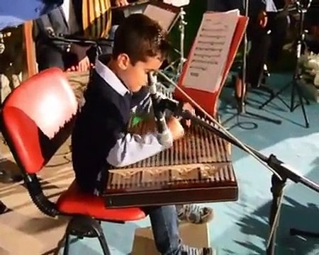 Kabiliyet Doğuştan Gelir Dedikleri Bu Olsa Gerek.. Helal Olsun Sana Aslan Parçası