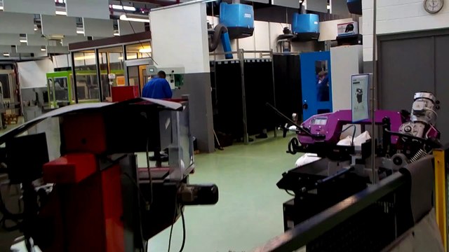 En direction des ateliers maintenance des équipements industriels