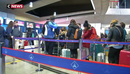 Privatisation d'Aéroports de Paris : la classe politique divisée