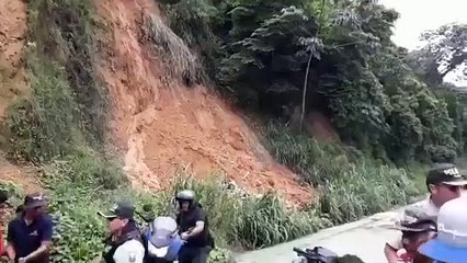 Dos fallecidos por deslizamiento de tierra en vía Perimetral
