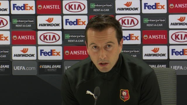 8es - Stéphan : Marquer au moins un but