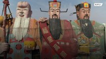 Three giant gods protect Chinese hotel from evil spirits