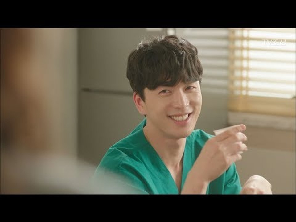 라자냐 좋아하는 엄현경을 위해 집으로 초대한 이현진 [너의 등짝에 스매싱 22회] 2...