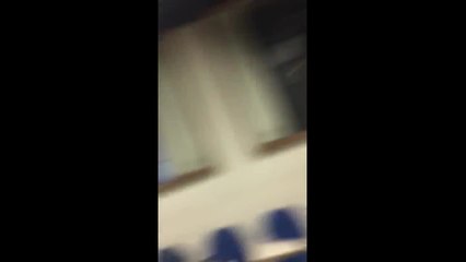 Teto de faculdade desaba durante aula em Curitiba