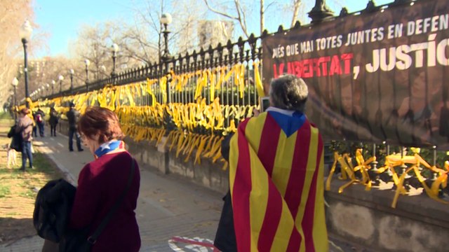Artadi ve ridícula la orden de la JEC sobre lazos amarillos