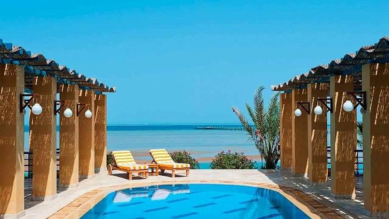 Town House For Sale In El Gouna Compound Mangroovy Residence Lux
