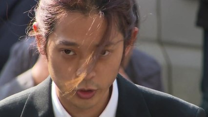 '불법 촬영' 정준영 출석..."국민께 죄송" / YTN