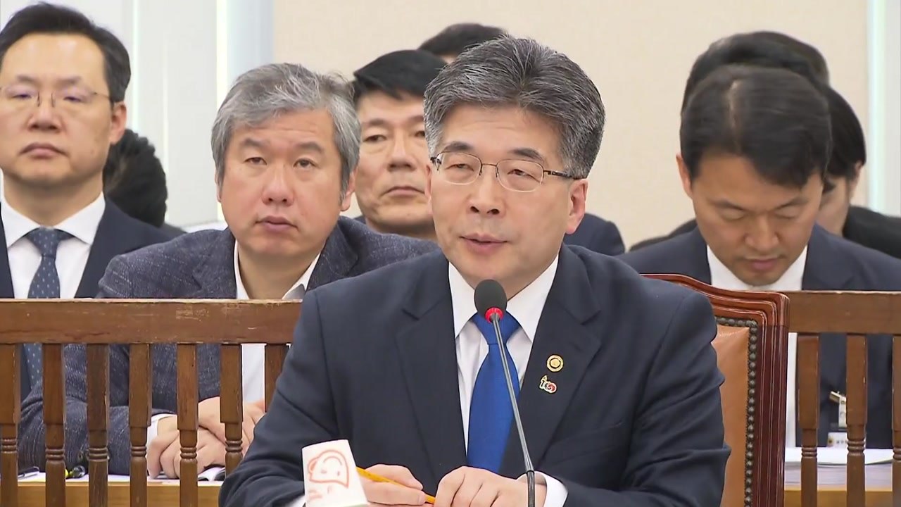 국회, '버닝썬' 집중 질의...민갑룡 "국민께 죄송...철저히 수사" / YTN