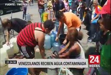 Venezolanos reciben agua negra en su país