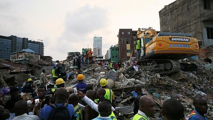 Schuleinsturz in Lagos: Suche nach Überlebenden geht weiter