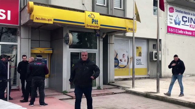 Bursa'da PTT şubesinden silahlı soygun - BURSA