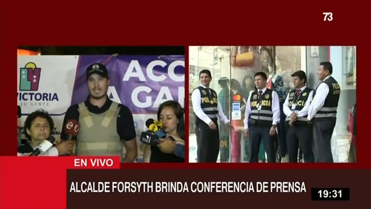 Forsyth asegura que continuarán los fiscalizadores y policías en centro de comercio Gamarra