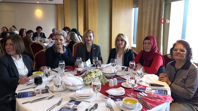 Cumhur İttifakı adayı Zeybekci, KADER üyeleriyle buluştu