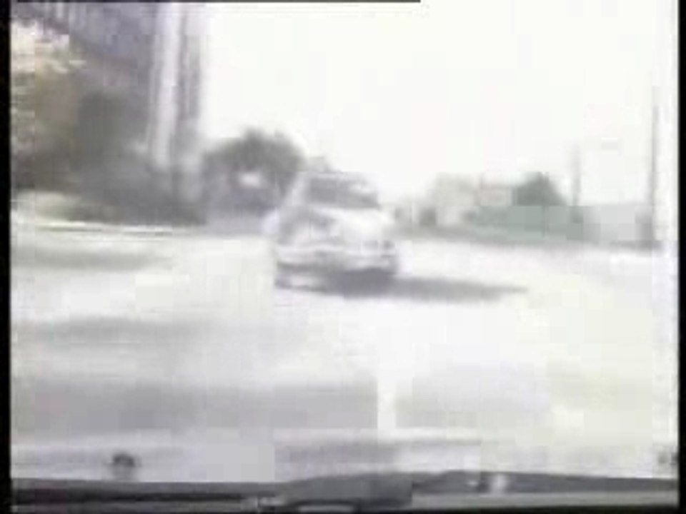 Unique Police Pursuit