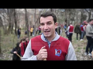 Festa e 7 Marsit, Veliaj dhe nxënësit e gjimnazeve mbjellin pemë - Top Channel Albania