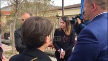 Report TV - Deputetja Rudina Hajdari shfaqet publikisht pas vendimit për të mos djegur mandatin
