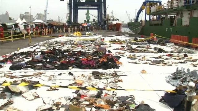 Ethiopian Airlines: le scatole nere saranno analizzate in Francia