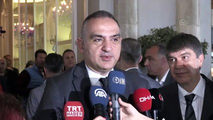 Bakan Ersoy, Alanya'da turizmcilerle bir araya geldi - ANTALYA