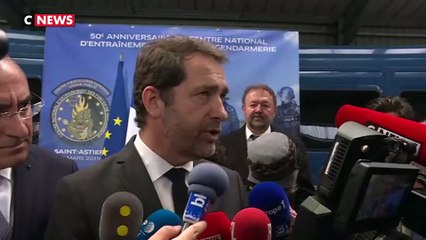 Photos en discothèque : il n'y a «pas de polémique», assure Christophe Castaner