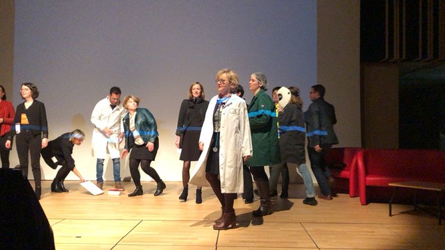 Les entreprises se mettent en scène