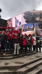 Les supporters rennais à Picadilly Circus