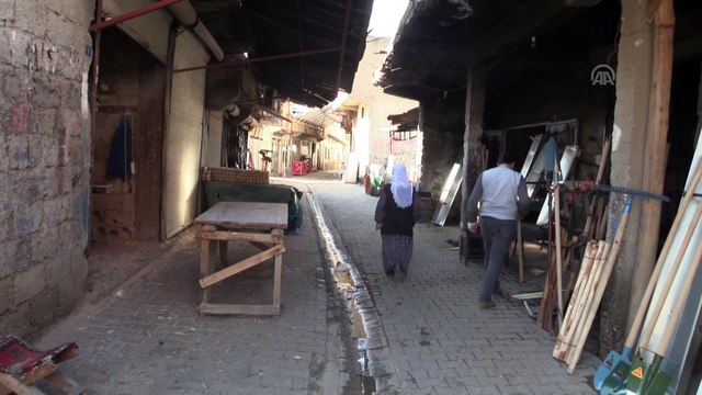 Cizreli 2 kardeş, dede mesleğini yaşatıyor - ŞIRNAK