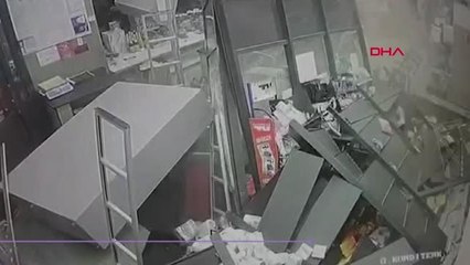 Dha Dış - Rusya'da Marketin Zemini Çöktü... Panik Anları Kamerada