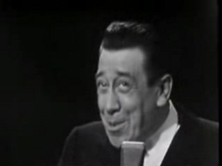 Fernandel - Les moustaches de Thomas