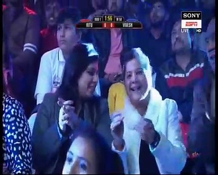 PWL 3 Day 11: Ritu Phogat Vs Vinesh Phogat at Pro Wrestling League 2018 | Full Match