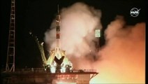 Nave Soyuz leva astronautas para Estação Espacial