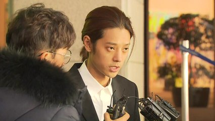 정준영, 밤샘 조사 뒤 귀가..."황금폰 제출했다" / YTN