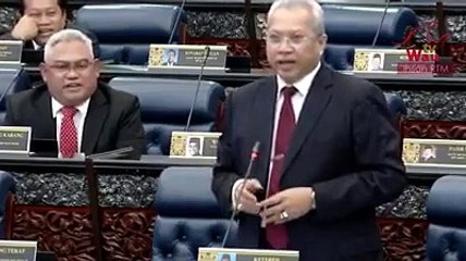 Rekasi Anwar Ibrahim dalam soalan jawab Dewan Rakyat antara Anuar Musa dan Azmin Ali