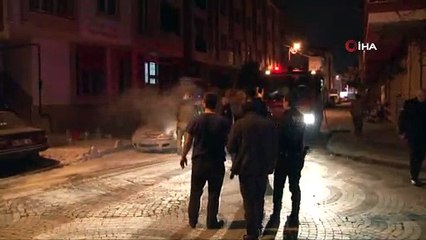 Bağcılar’da Park Halindeki Otomobil Kundaklandı