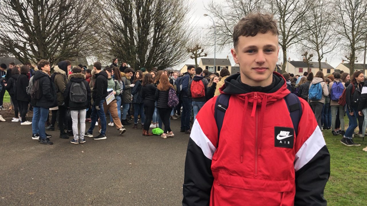 La Flèche. Les lycéens manifestent pour le climat
