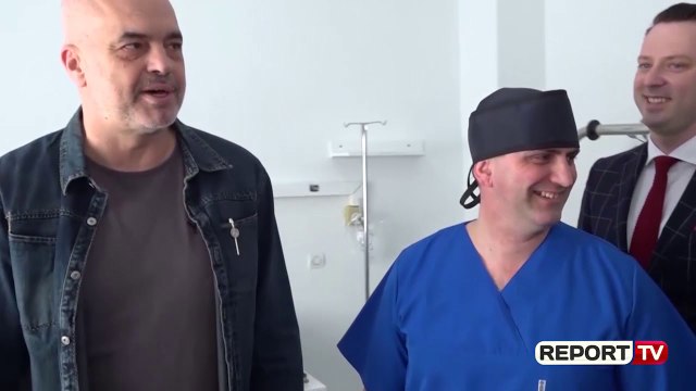 Report TV -Kryeministri Rama inspekton investimet në Fier
