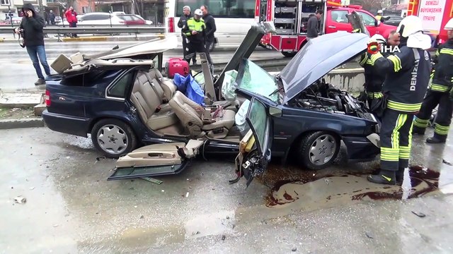 Karnına demir bariyer saplanan sürücü böyle kurtarıldı