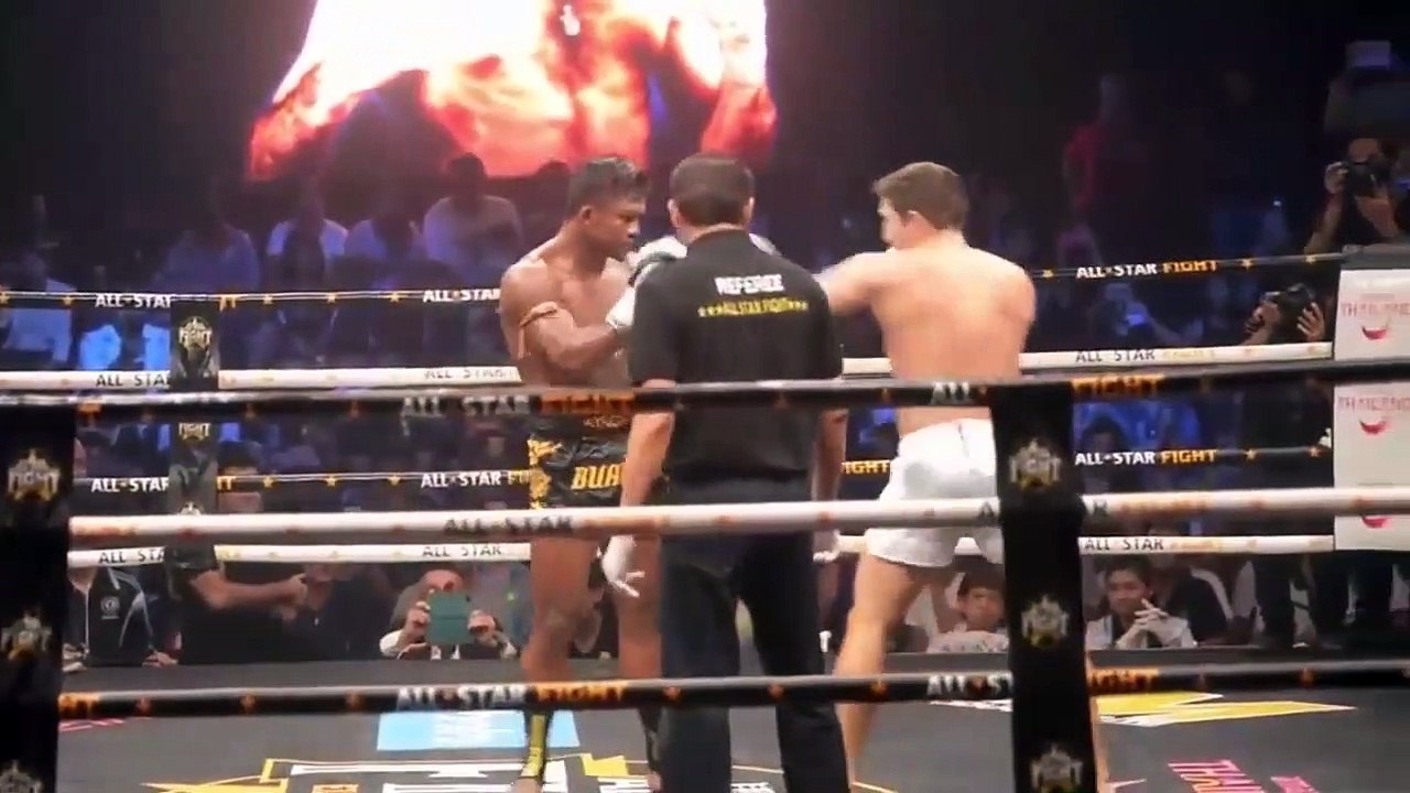 Buakaw Benchamek VS Sergei Kuliaba