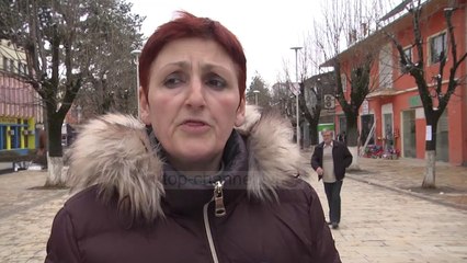 U kthye në punë me urdhër nga Ministria, pushohet sërish mësuesja - Top Channel Albania