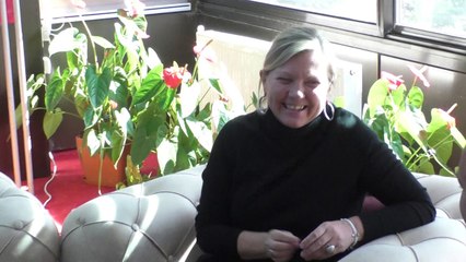 Ambasadorja e Finlandës takohet me Ardian Gjinin-Lajme