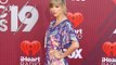Taylor Swift shakes off haters with iHeartRadio Music Awards speech
